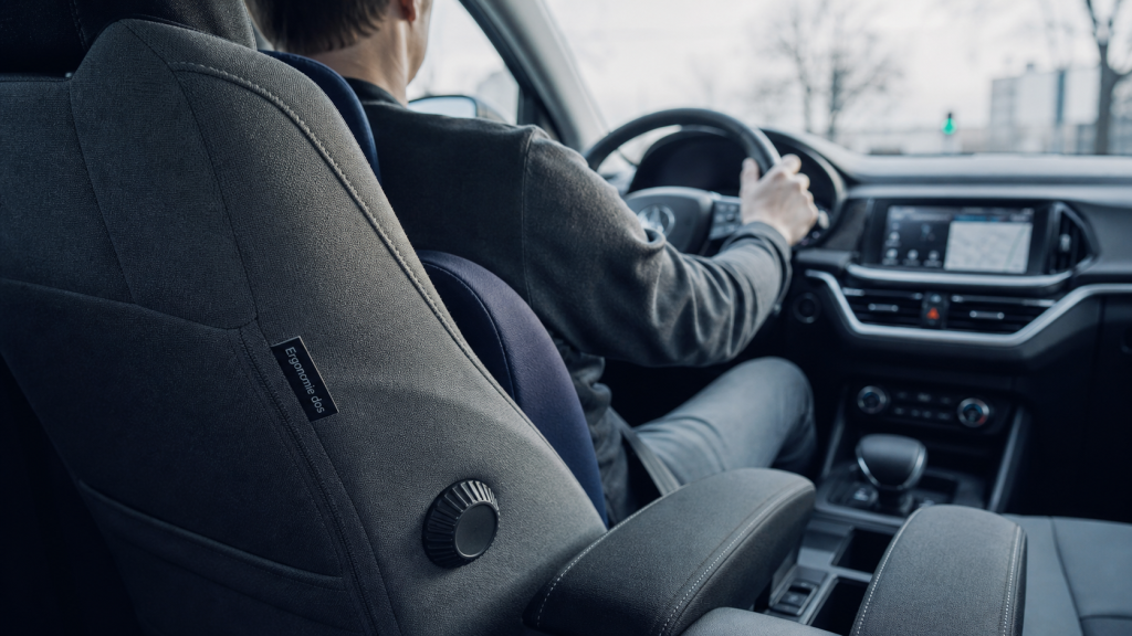Mal de dos et voiture : réglages de siège pour conduire sans douleur